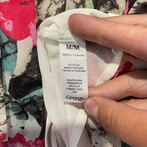 Floral Tank Top - Picture 2 of 2